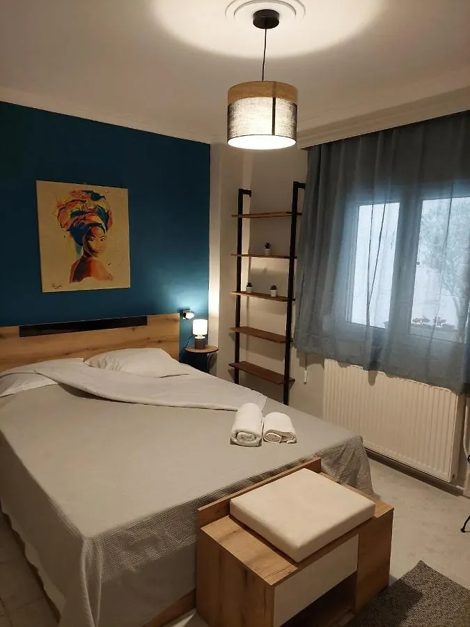 Central Garden Escape In Thessaloniki! 0*, Salonicco Grecia