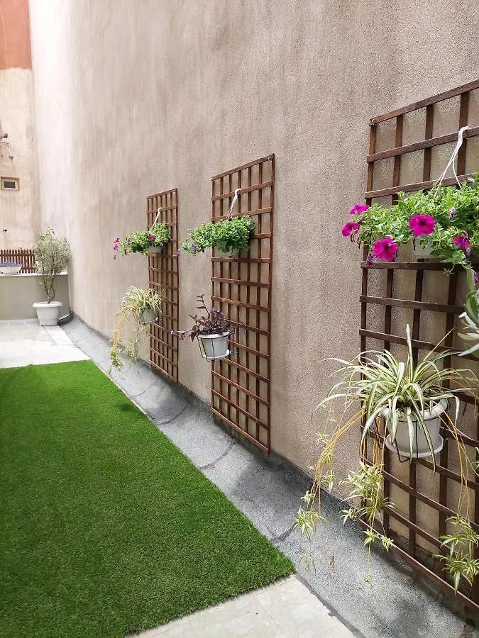 Апартаменты Central Garden Escape In Thessaloniki!