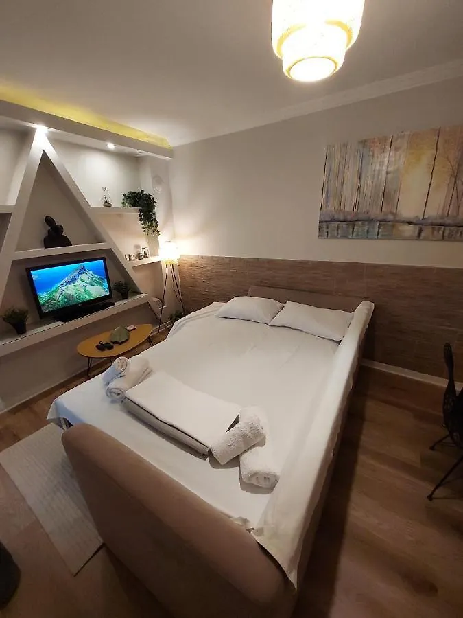 Апартаменты Central Garden Escape In Thessaloniki!